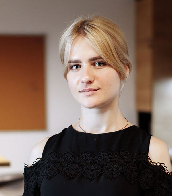 Аліна Волик